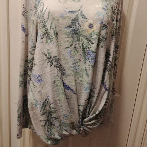 NWT Cupio Light Weight Knit Top - Picture 4 of 6